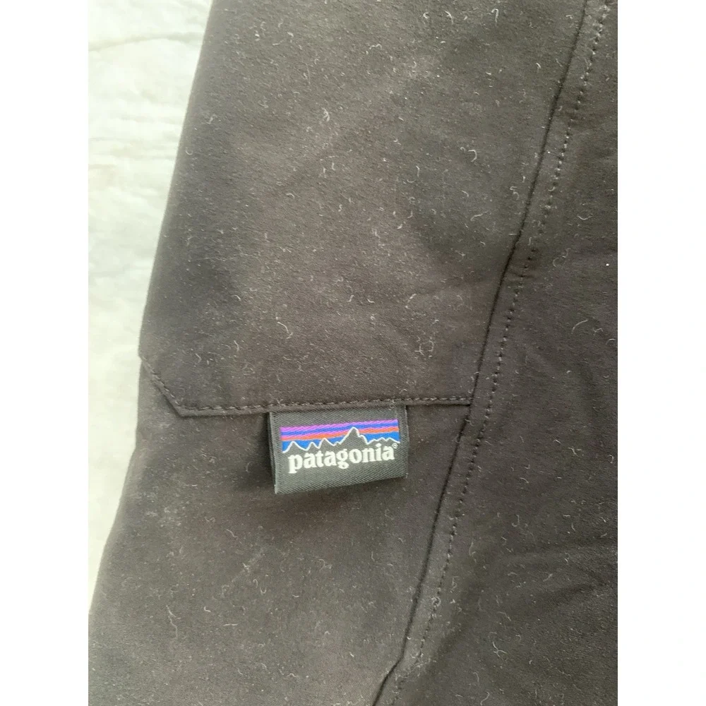 Patagonia Dirt Craft Bike Womens Shorts Black Padded Liner Size 2 (Bin 29)